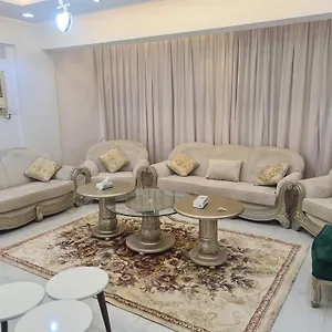 الحسام فاخرة غرفة نوم وصالة قريبة من مسجد قباء المدينة المنورة